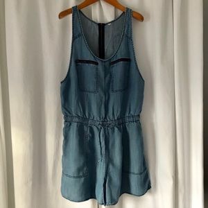 Sleeveless jean romper Blue Size M L
